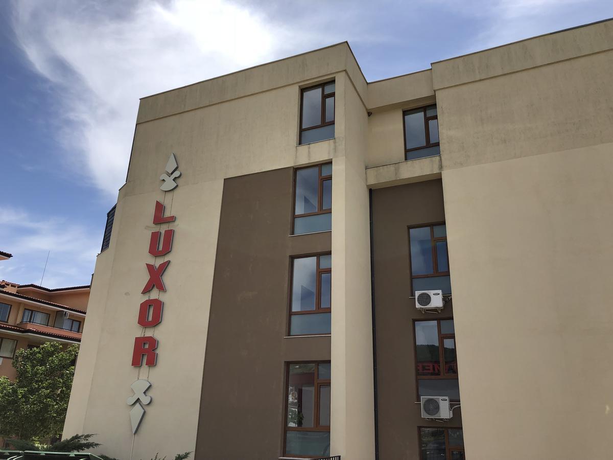 VP Luxor Studio Sveti Vlas Exterior foto